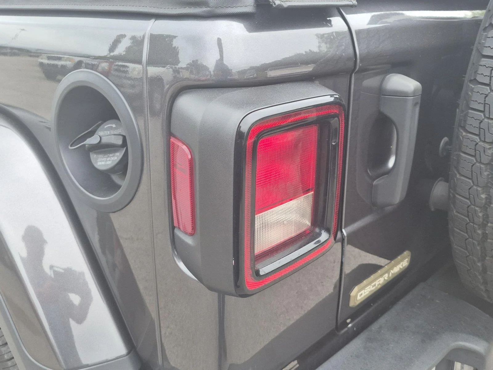 Used 2023 Granite Crystal Metallic Clearcoat Jeep Freedom image 11