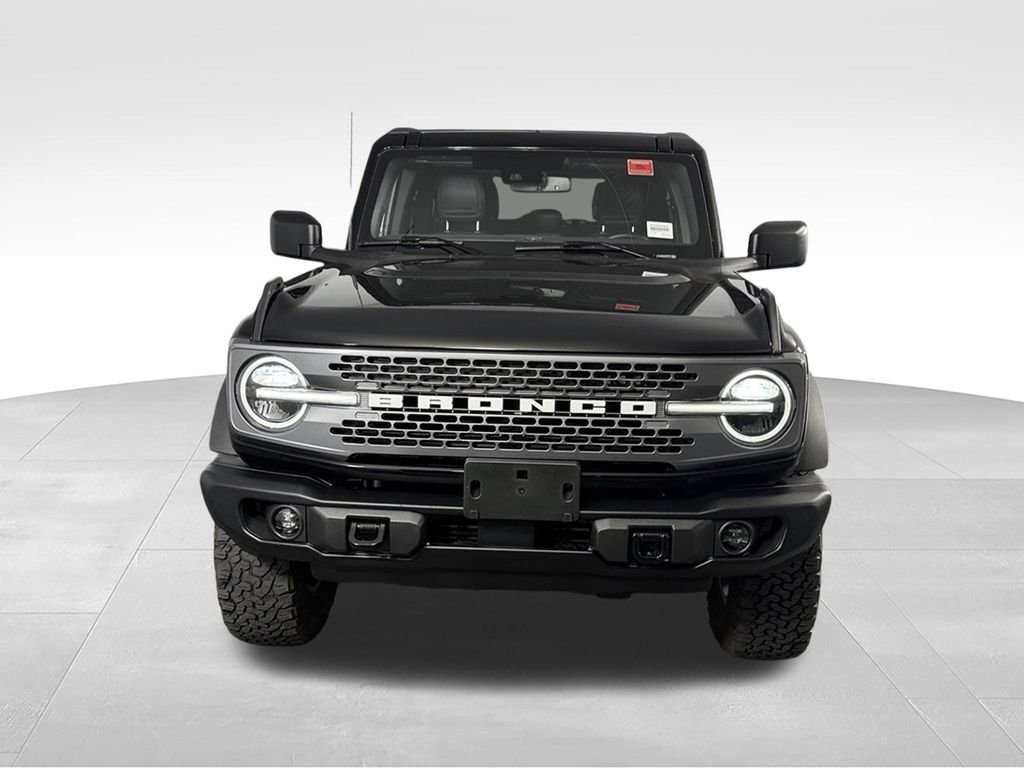 Used 2025 Shadow Black Ford Badlands image 5