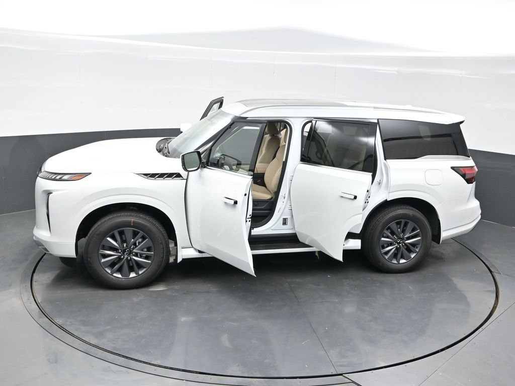 New 2026 White INFINITI PURE image 47