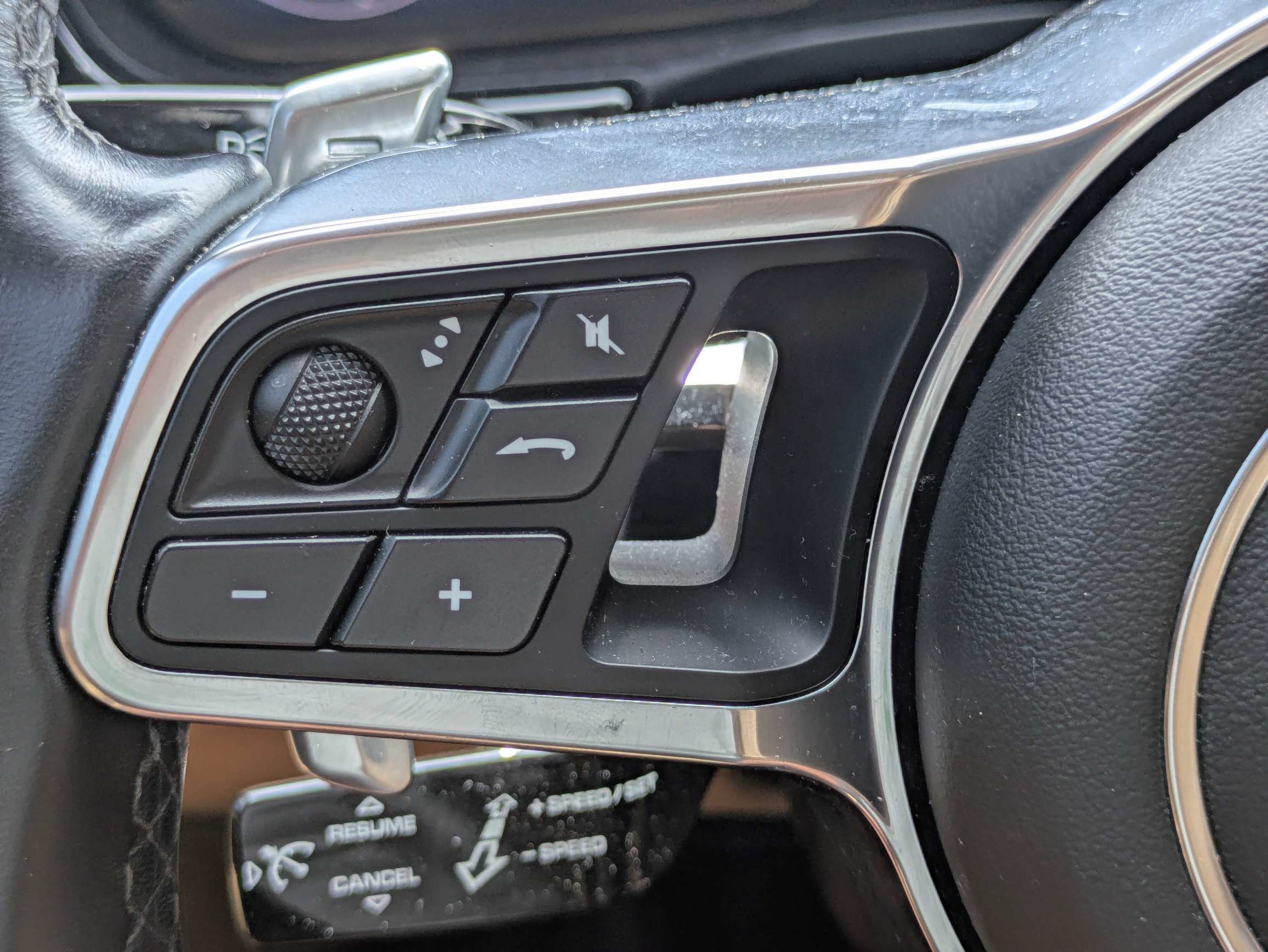 Used 2018 Black Porsche Base image 21