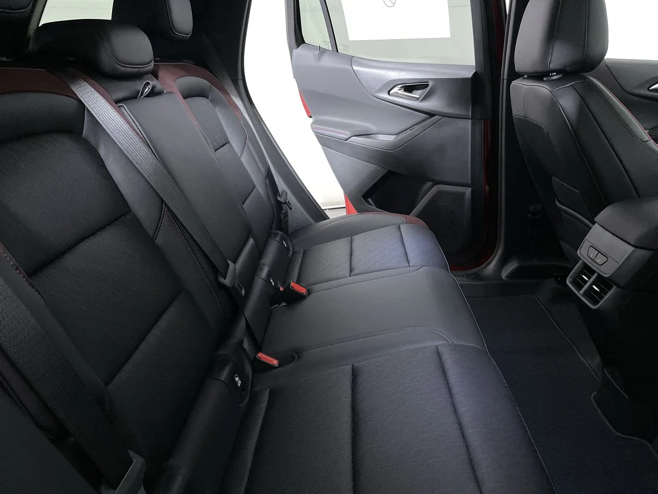 2025 Chevrolet Equinox RS - Photo 117