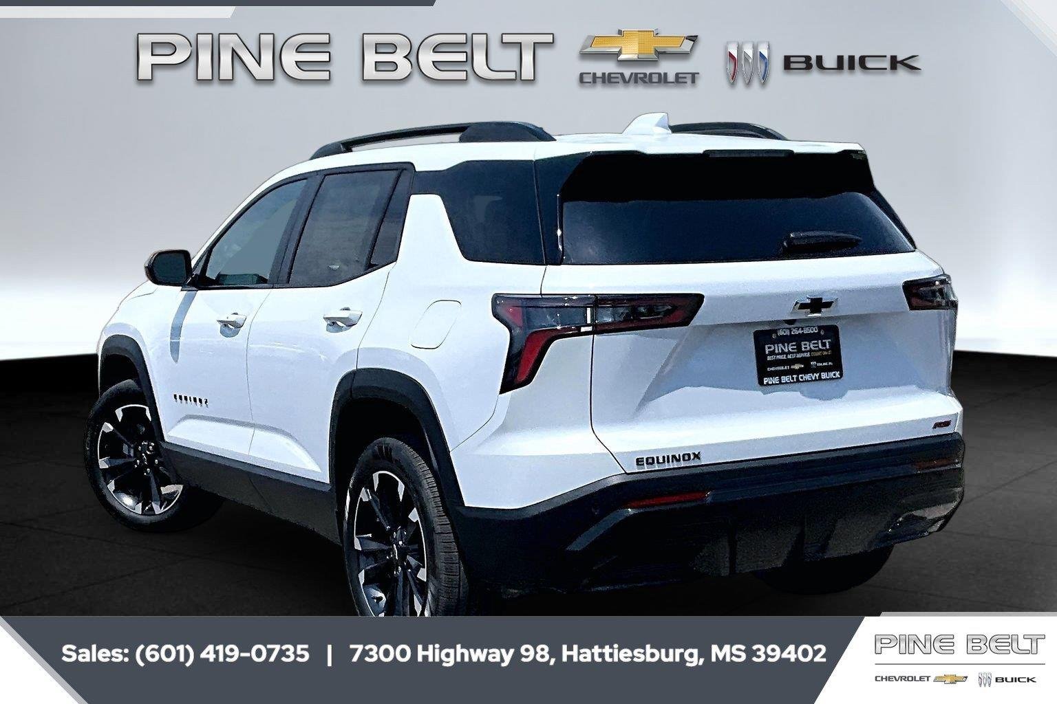 New 2027 Polar White Tricoat Chevrolet RS image 2
