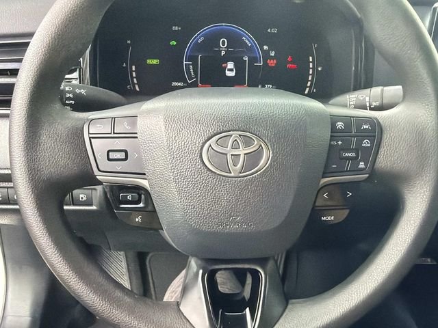 Certified Used 2025 White Toyota LE image 26