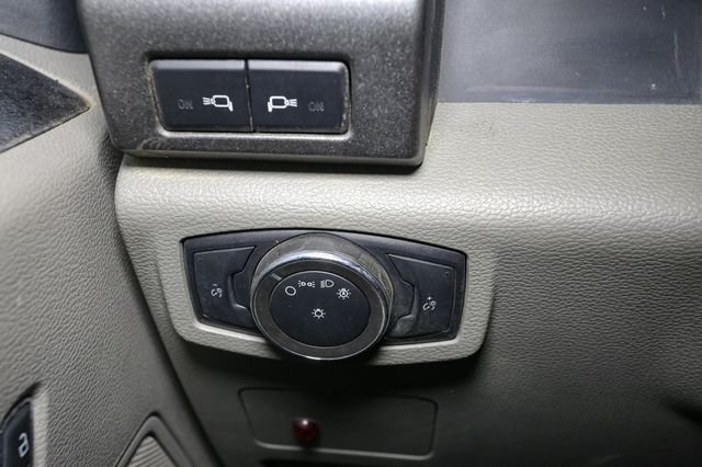 Used 2022 Black Ford XL image 28