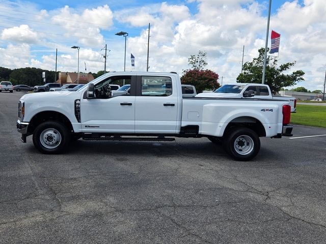 New 2026 Oxford White Ford XL image 4