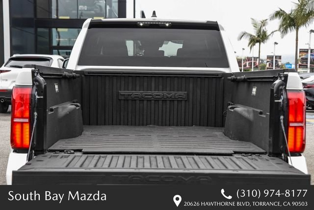 2025 Toyota Tacoma SR5 - Photo 24
