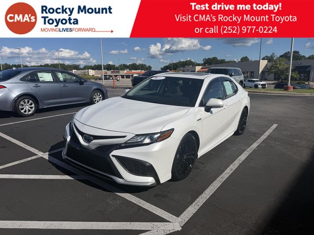 2021 Toyota Camry Hybrid XSE