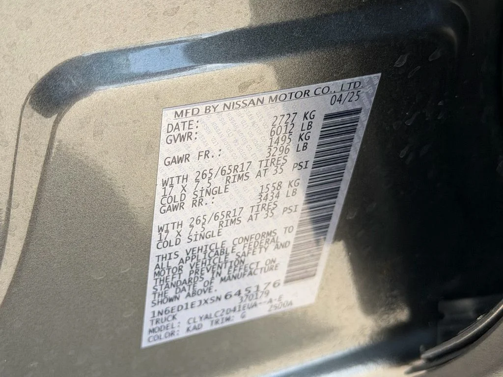Used 2025 Gray Nissan SV image 17