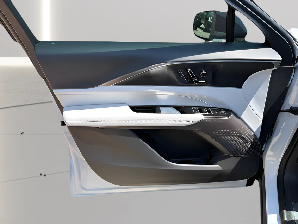 2026 Cadillac LYRIQ Sport - Photo 17