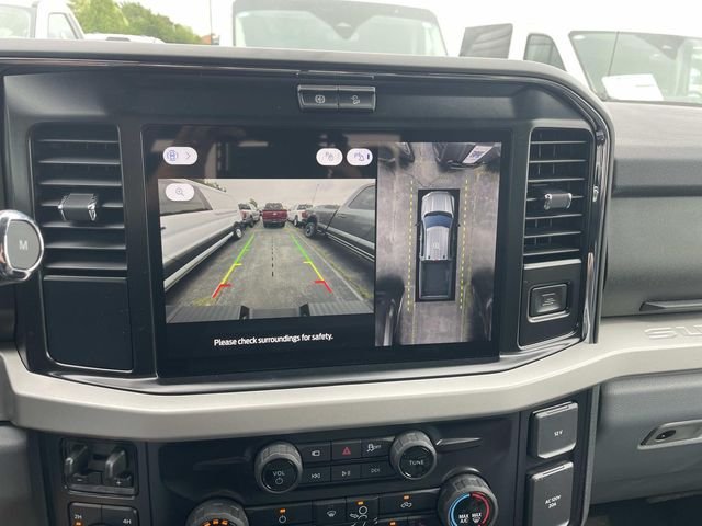 New 2026 Avalanche Ford F-350® XLT image 11