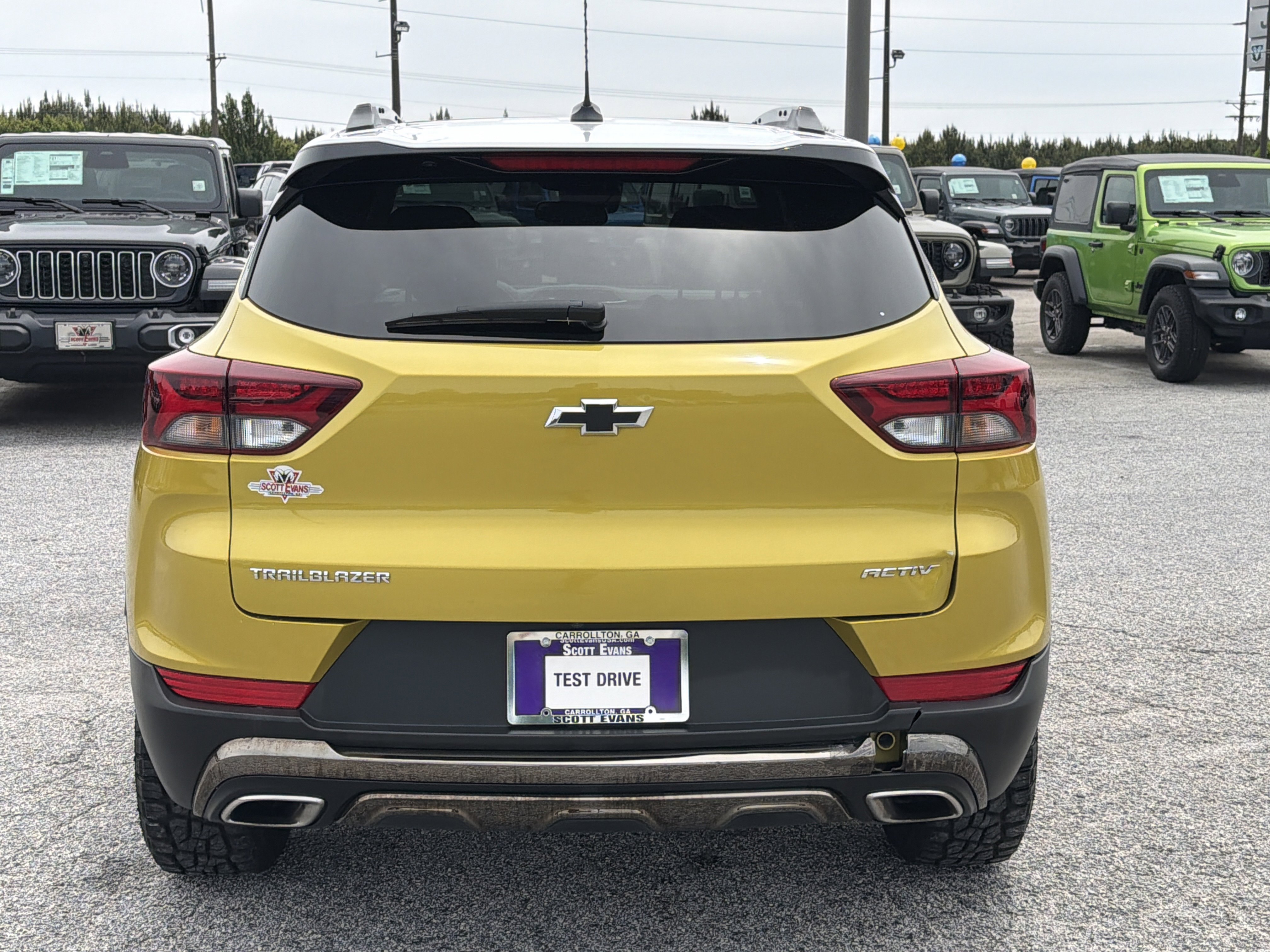 Used 2023 Nitro Yellow Metallic Chevrolet ACTIV image 7