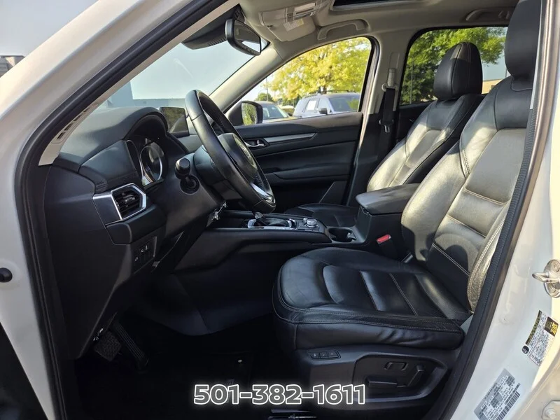 Used 2023 White Metallic MAZDA 2.5 S PREFERRED PACKAGE AWD image 9