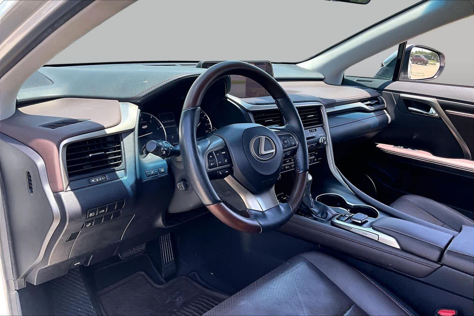 Used 2016 Silver Lining Metallic Lexus  image 16