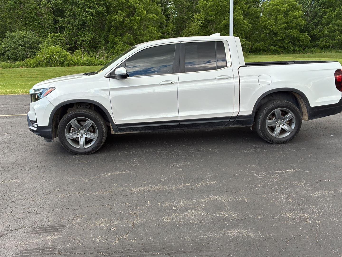 Used 2023 Platinum White Pearl Honda RTL image 12