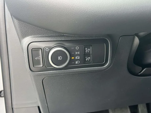 New 2026 Space White Metallic Ford Tremor® image 18