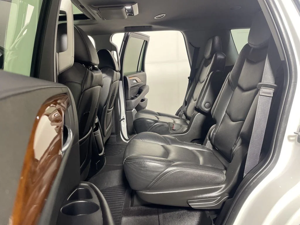 Used 2019 White Cadillac Premium Luxury image 20