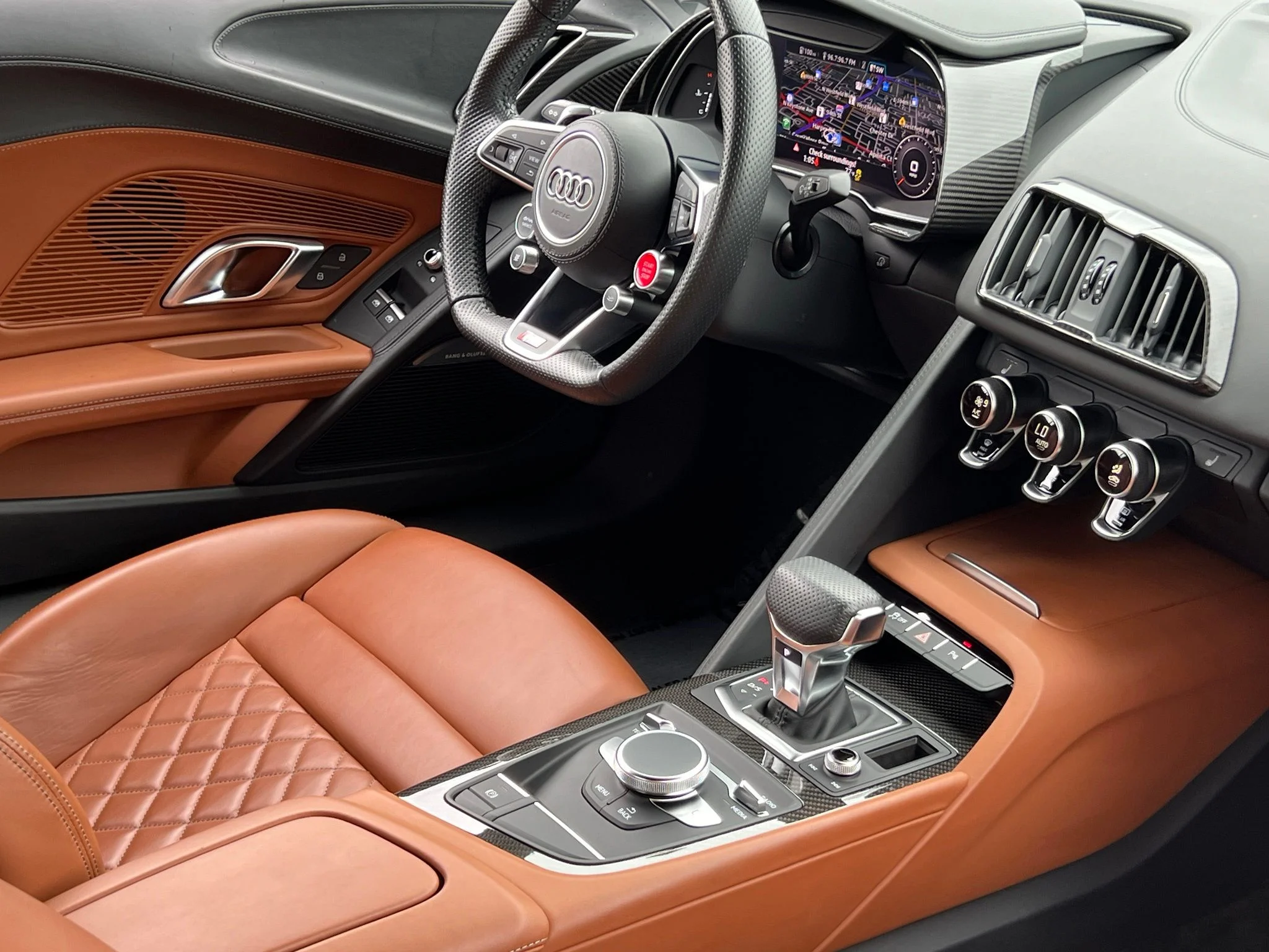 Used 2022 Gray Audi V10 performance image 18