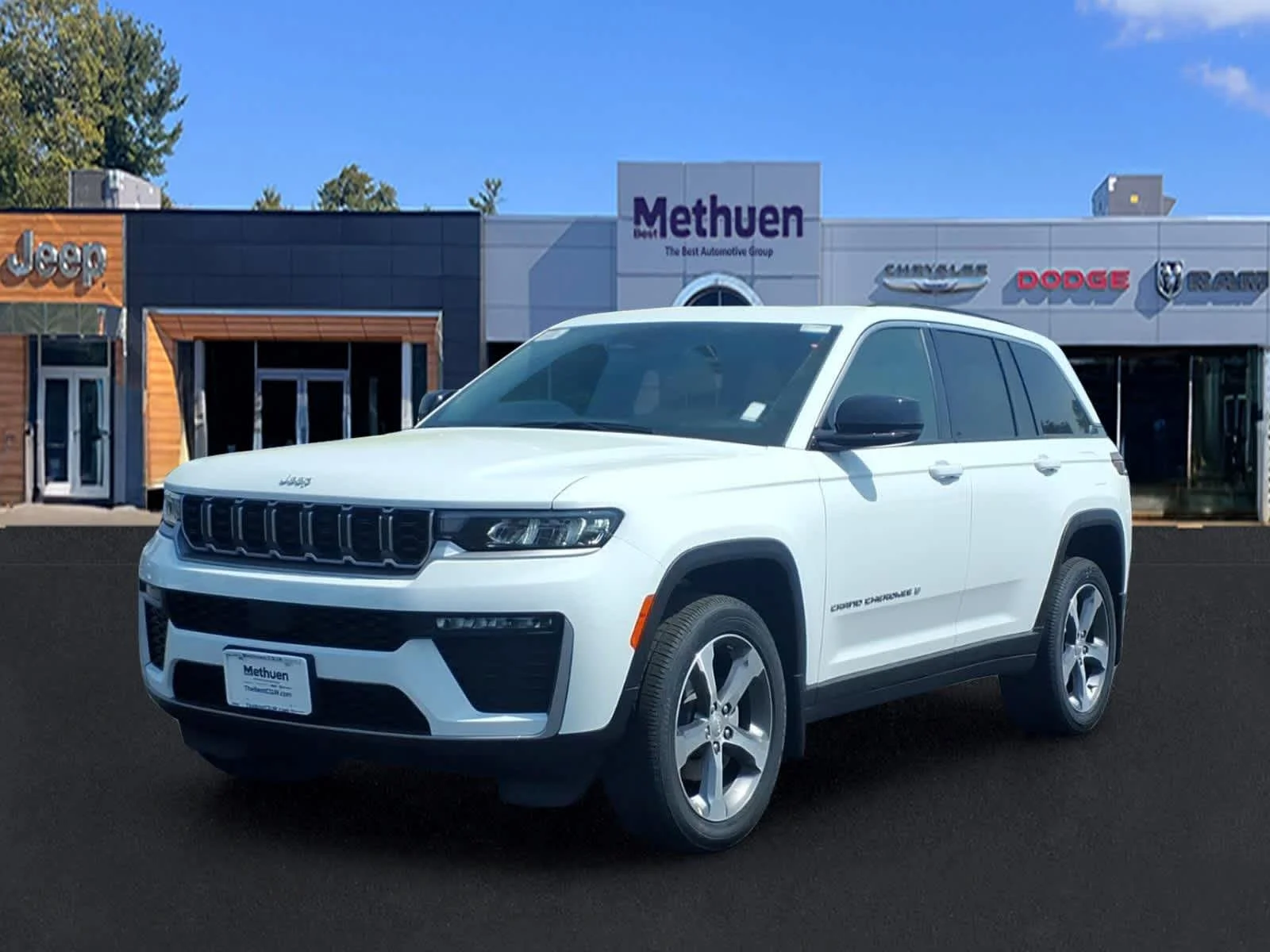 New 2026 Bright White Clearcoat Jeep Limited image 3