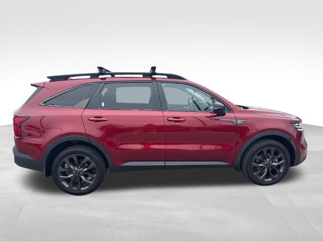 Used 2022 Red Kia X-Line SX Prestige image 6