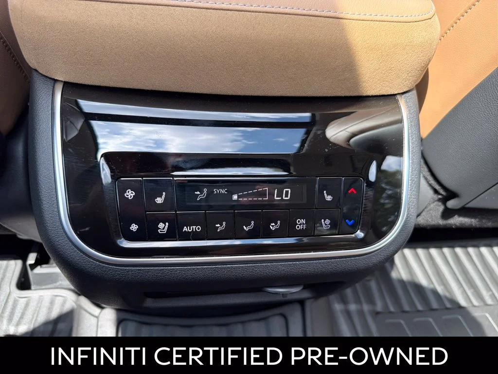 Certified Used 2026 Black Obsidian INFINITI LUXE image 21