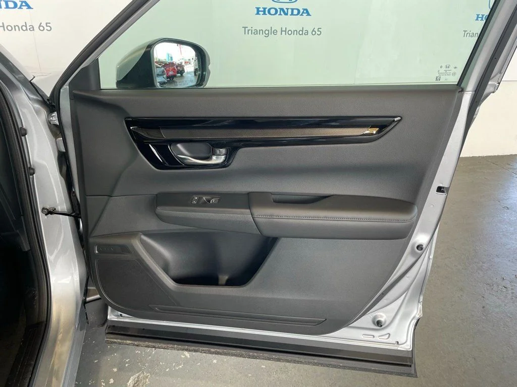 New 2026 Silver Honda EX-L image 27