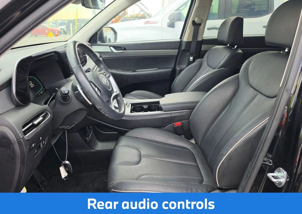 Used 2023 Black Hyundai XRT image 6