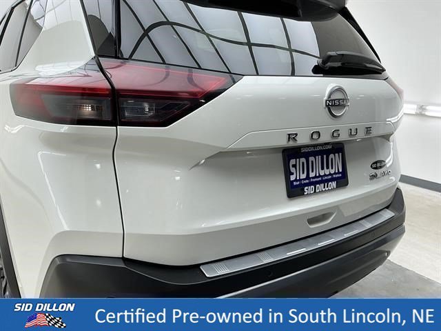 Certified Used 2023 Pearl White Tricoat Nissan SL image 22