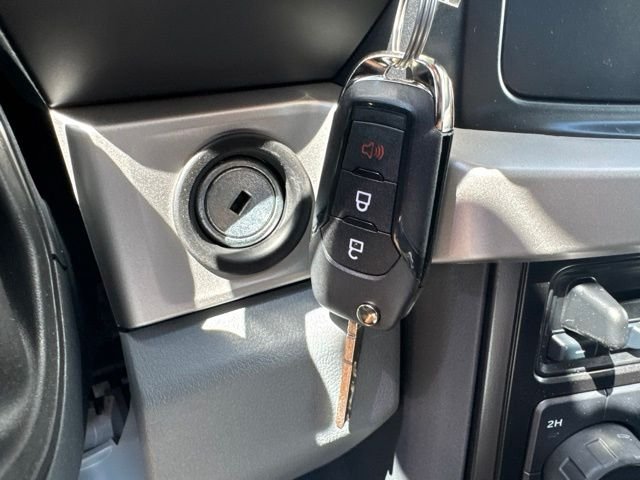 New 2027 Gray Ford F250 4X4 CREW/C image 25