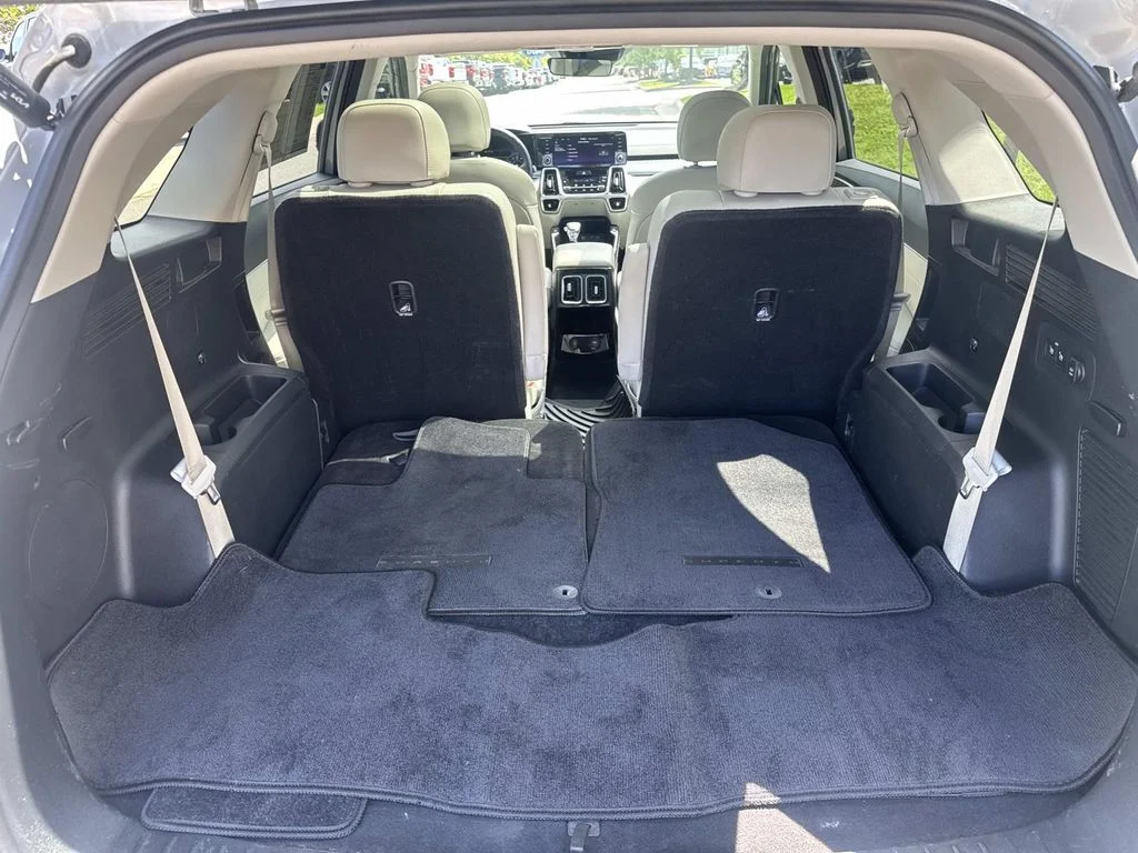 Used 2022 Gray Kia SX image 25