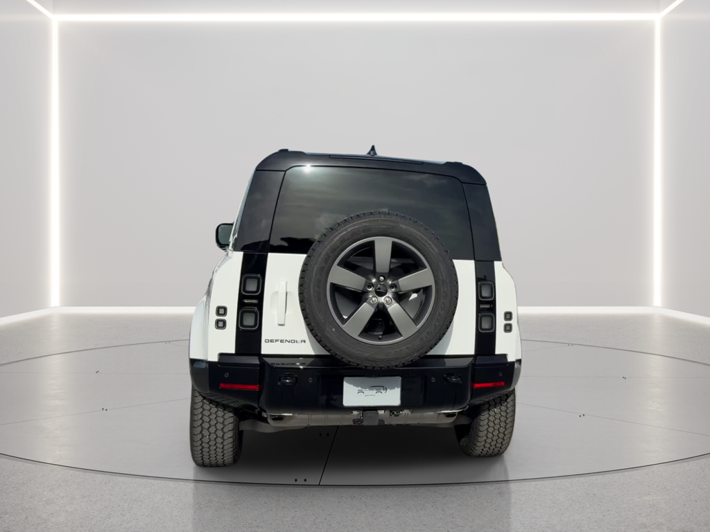 New 2026 Fuji White Land Rover X-Dynamic SE image 6