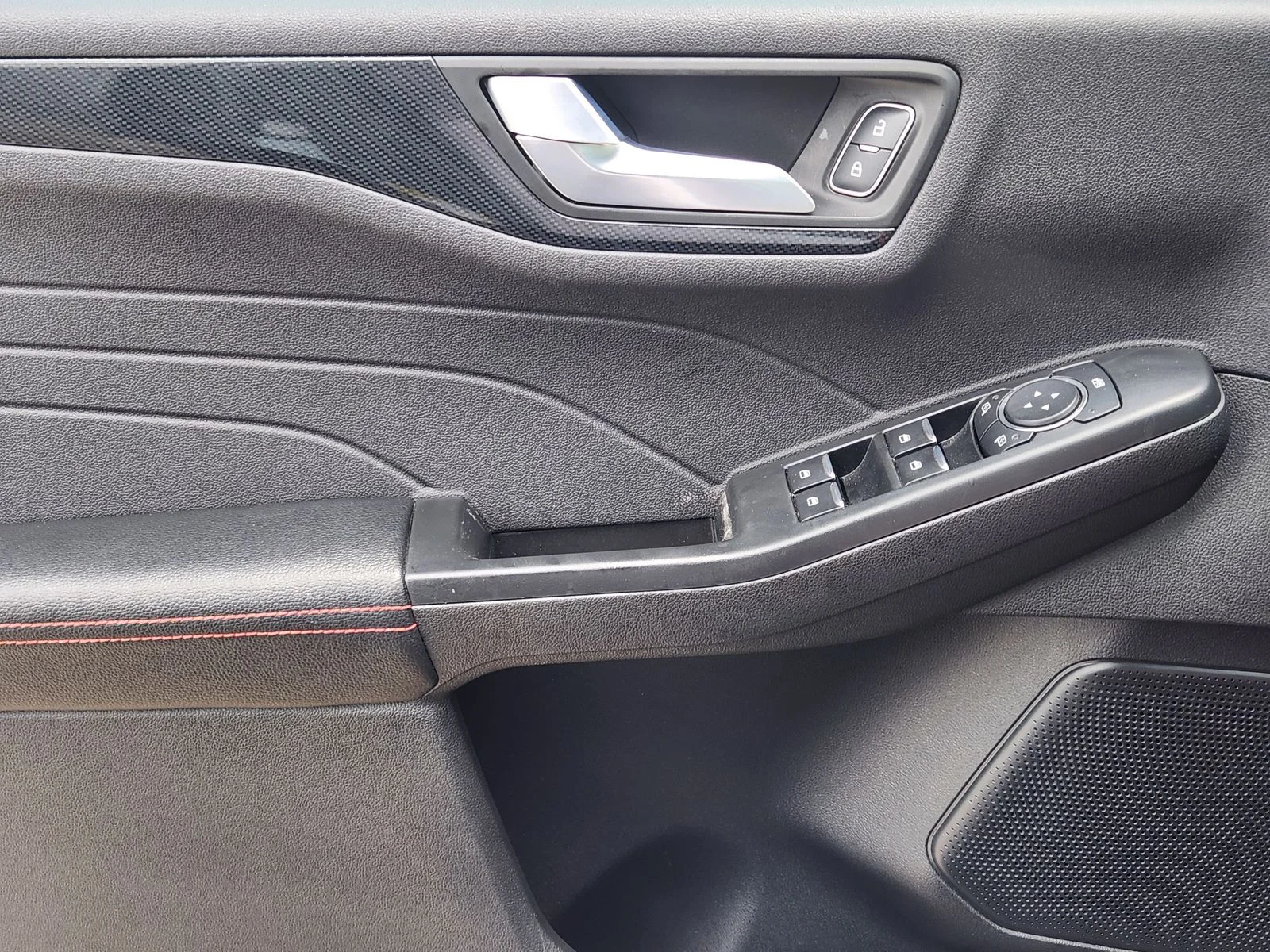 Used 2024 Gray Ford ST-Line image 22