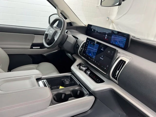 Used 2025 Black Ford Active image 31