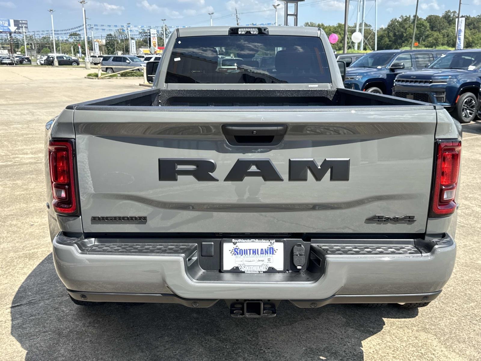 New 2027 Ceramic Gray Clear-Coat Exterior Paint RAM Big Horn image 5