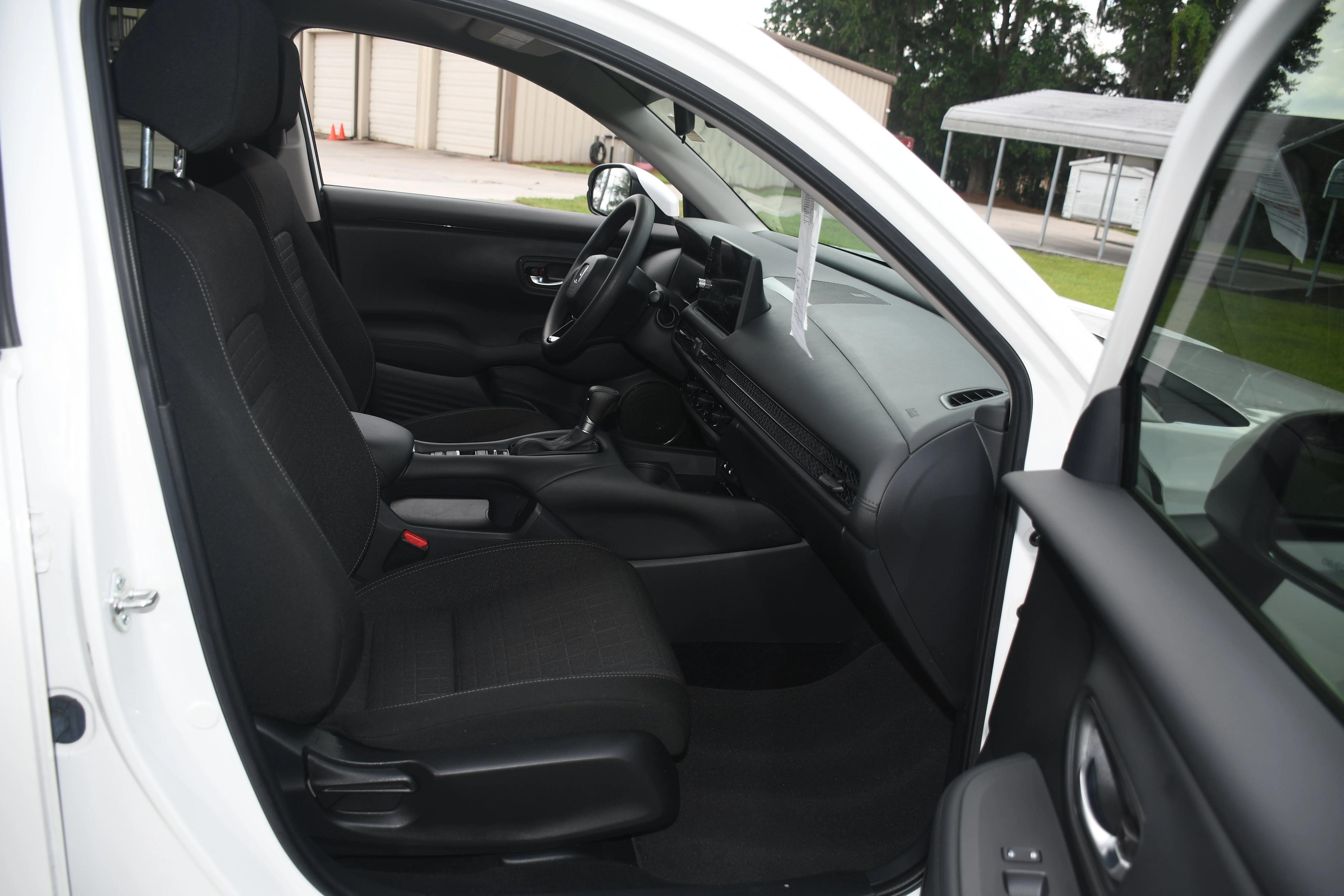 2026 Honda HR-V LX - Photo 39