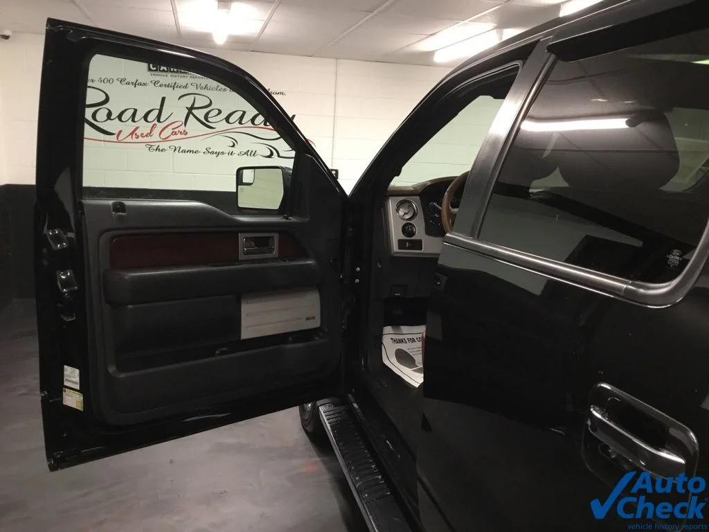 Used 2013 Black Ford King Ranch image 26