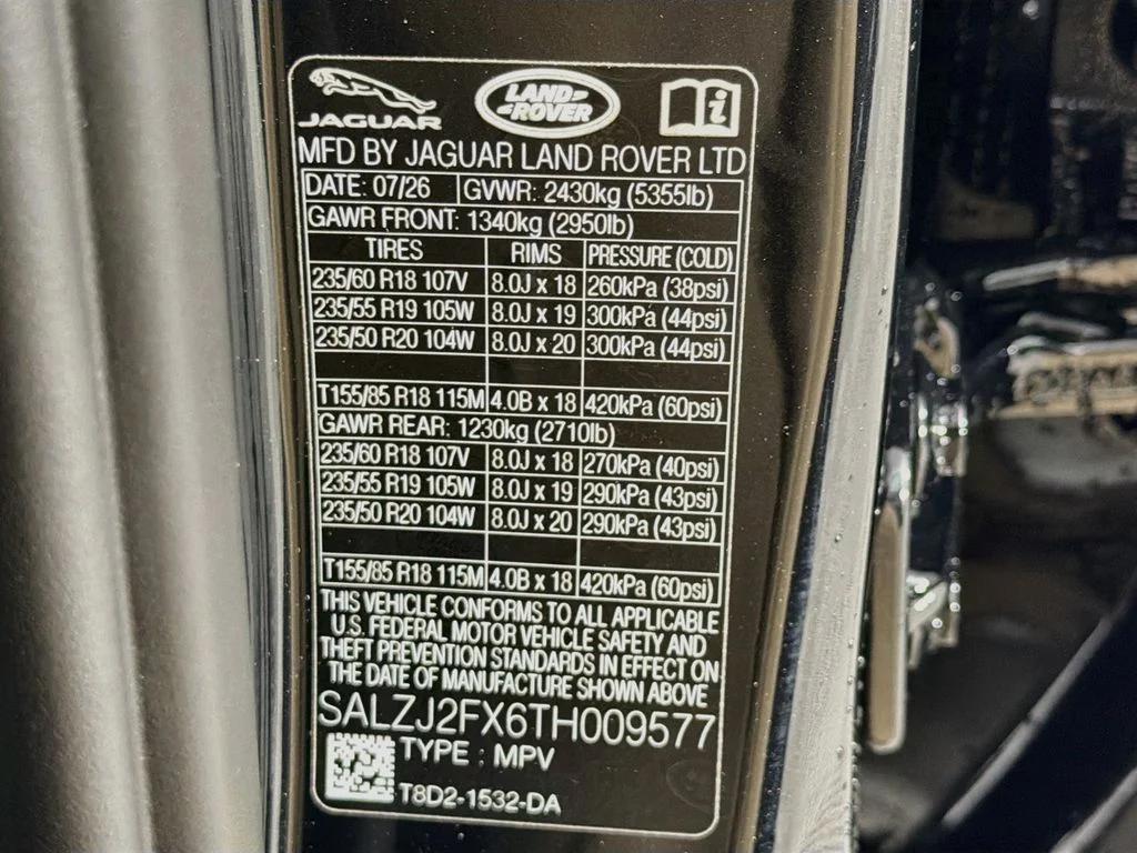 New 2026 Santorini Black Land Rover S image 34