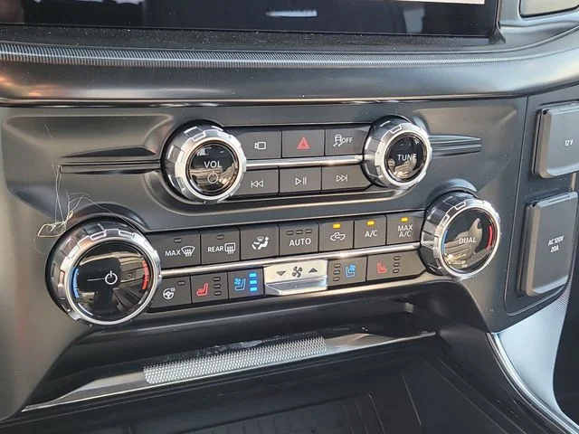 New 2026 Avalanche Ford Platinum image 25