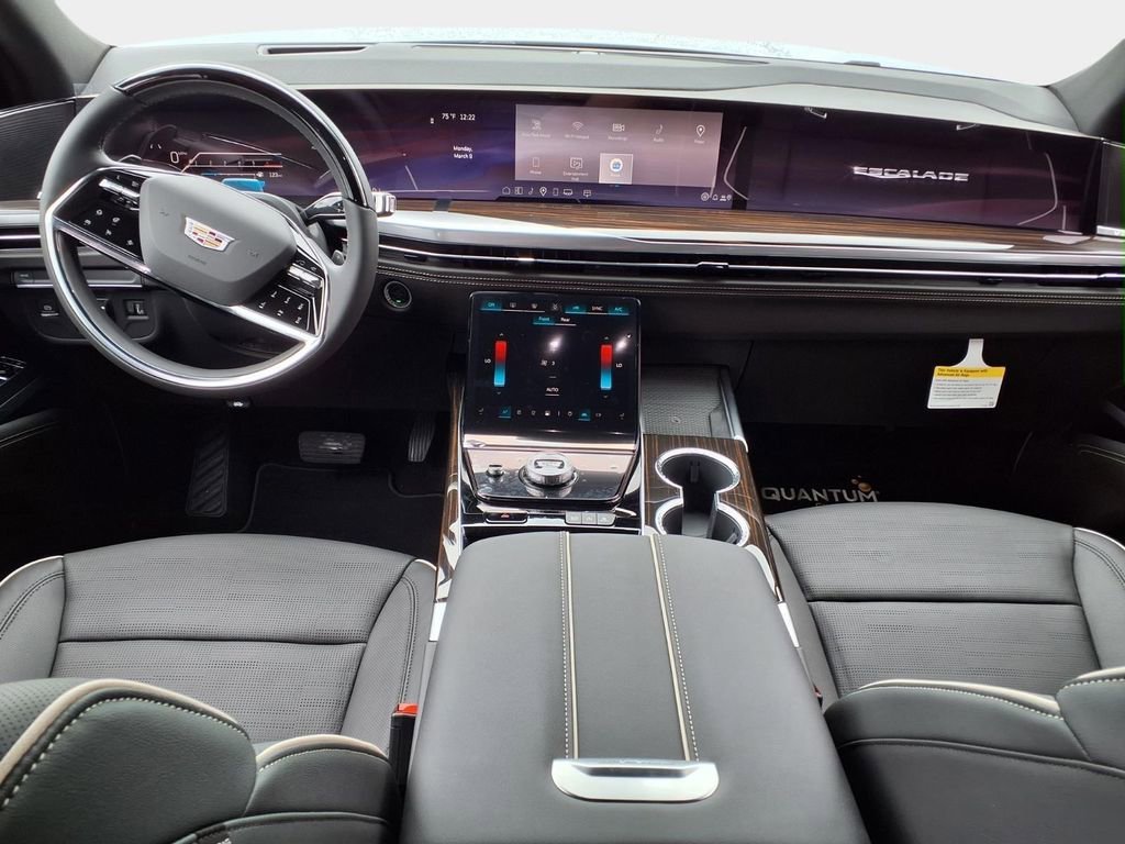 2026 Cadillac Escalade Luxury - Photo 11