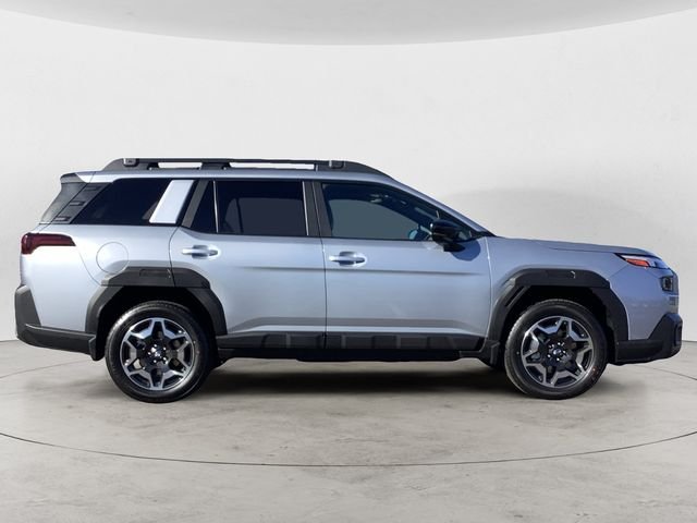 New 2026 ICE SILVER METALLIC Subaru Touring image 6