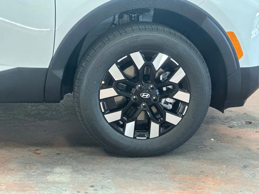 New 2027 Atlas White Hyundai SE image 9