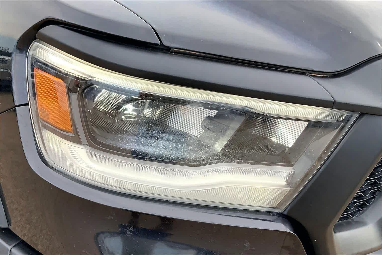 Used 2020 Diamond Black Crystal Pearlcoat Ram Rebel image 34