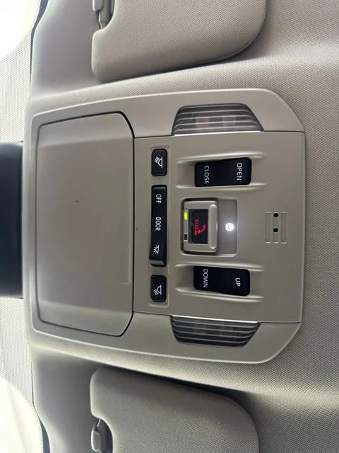 Used 2023 Pearl Toyota Limited image 15
