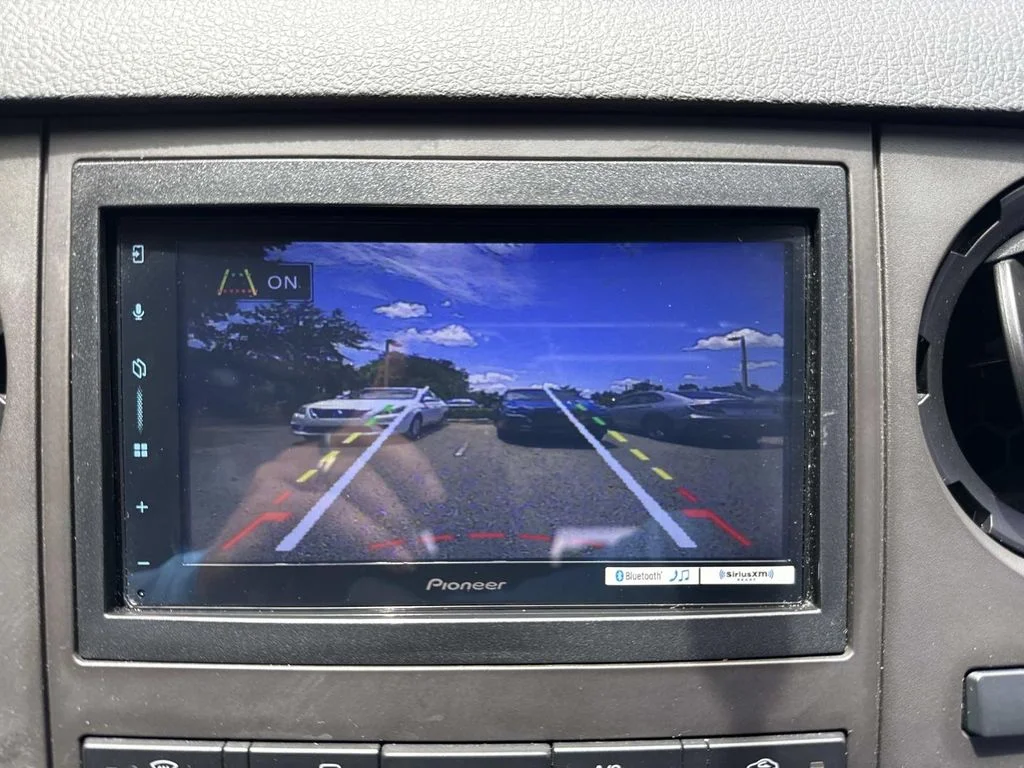 Used 2016 White Ford XL image 32