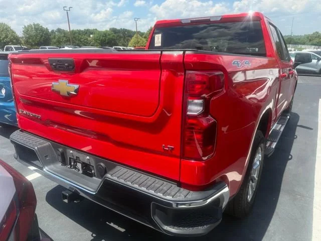 Used 2023 Red Hot Chevrolet LT image 9