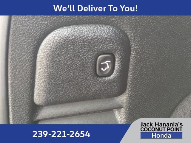 Used 2020 Silver Jeep Altitude image 14