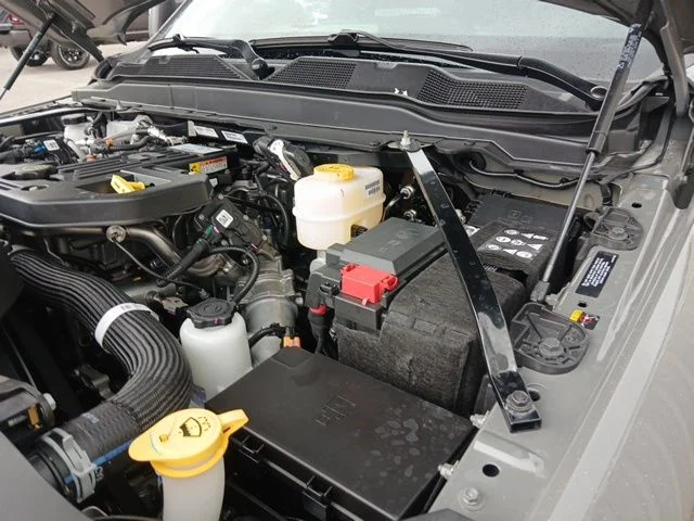 New 2026 Ceramic Gray Clear-Coat Exterior Paint RAM Laramie image 58