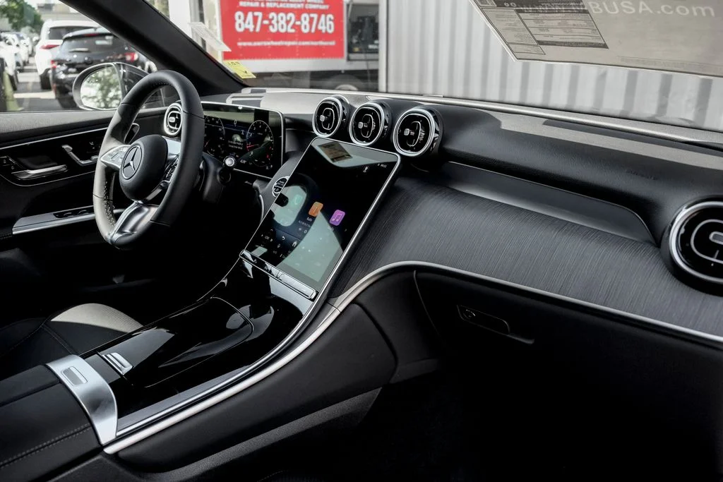 New 2026 Black Mercedes-Benz GLC 300 image 20