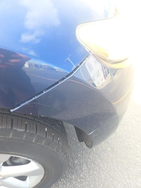 Used 2010  Nissan SL image 18