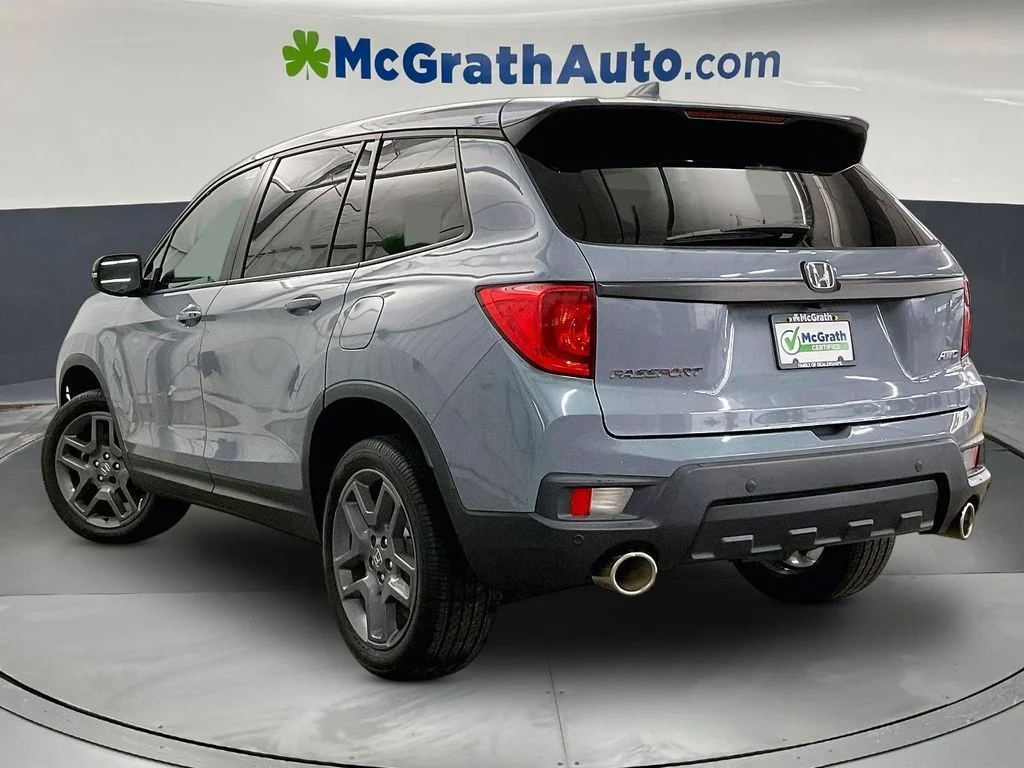 Used 2023 Gray Honda EX-L image 3