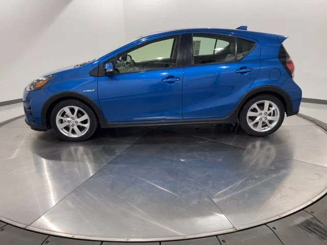 Used 2018 Blue Toyota Four image 2